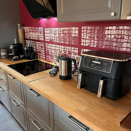 Stern Bei Ffm Viel Platz Und Eigener Zugang *